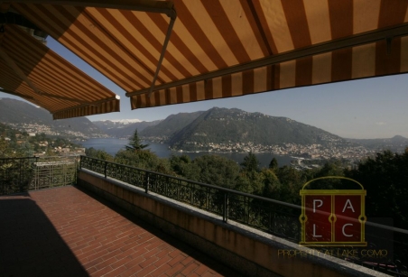 Villa in Como
