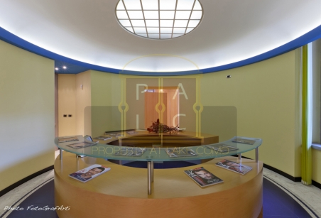 reception of the office in villa sforni